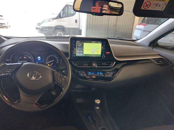 Toyota C-HR 1.8 90 kW image number 6