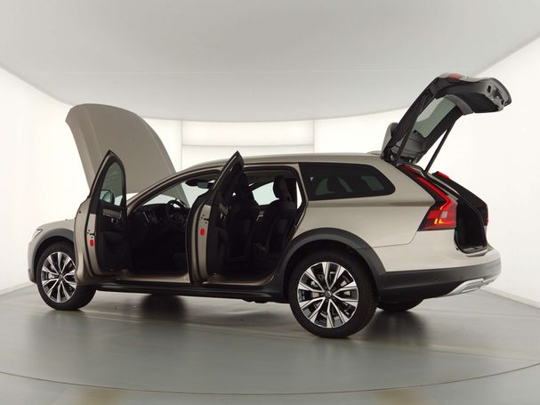 Volvo V90 Cross Country AWD B5 173 kW image number 12