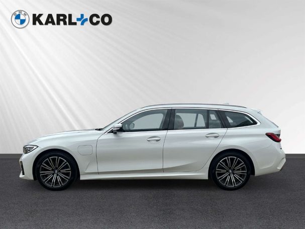 BMW 330e Touring M Sport 215 kW image number 5