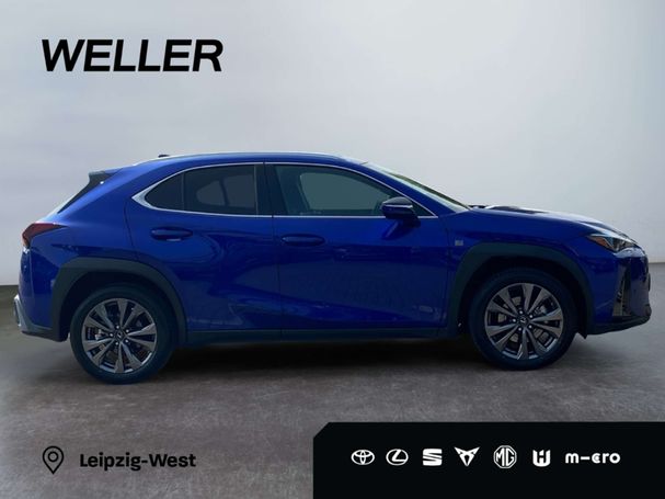 Lexus UX 250h 135 kW image number 18