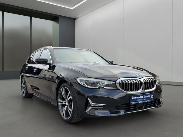 BMW 320d Touring Luxury Line 140 kW image number 14