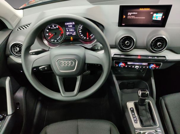 Audi Q2 35 TFSI S tronic 110 kW image number 8