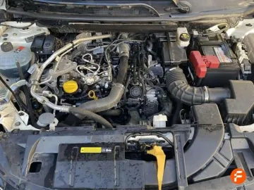 Car image 36