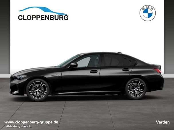 BMW 330i 215 kW image number 3