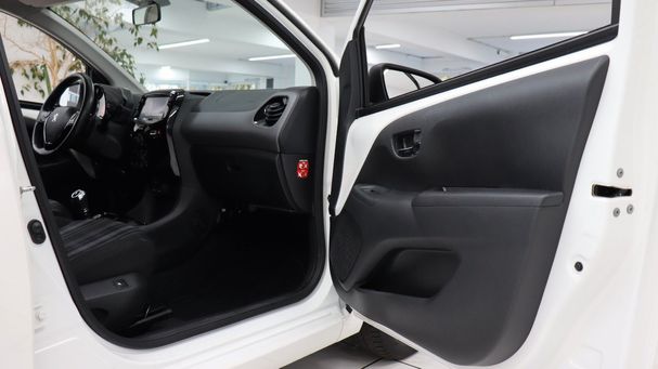 Peugeot 108 53 kW image number 7