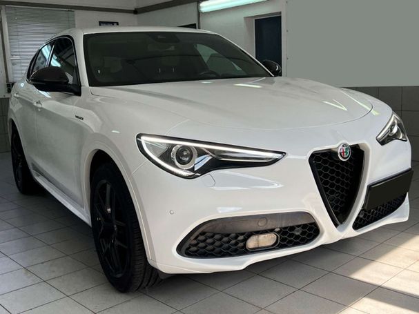 Alfa Romeo Stelvio 2.2 Diesel AT8 Q4 154 kW image number 2