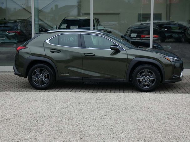 Lexus UX 250h 135 kW image number 24