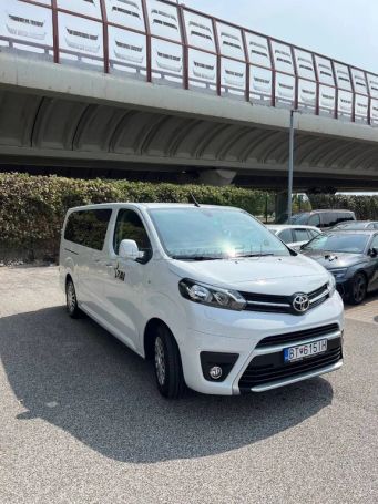 Toyota Proace 2.0 D-4D 106 kW image number 2