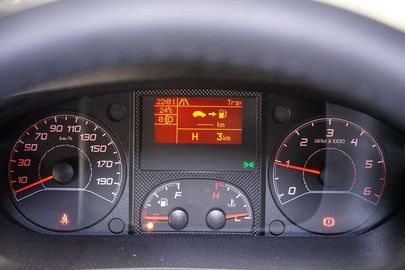 Car image 22