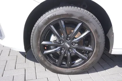 Car image 31