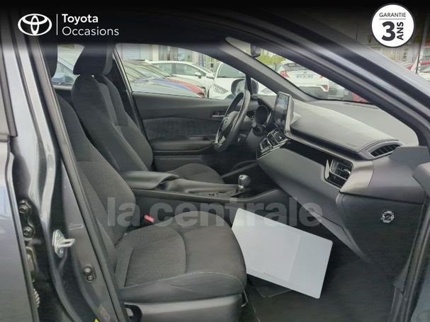 Toyota C-HR 90 kW image number 17