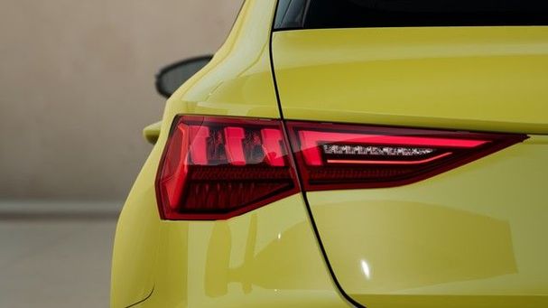 Audi A3 40 TFSIe Sportback Advanced 150 kW image number 7