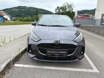 Car image 3