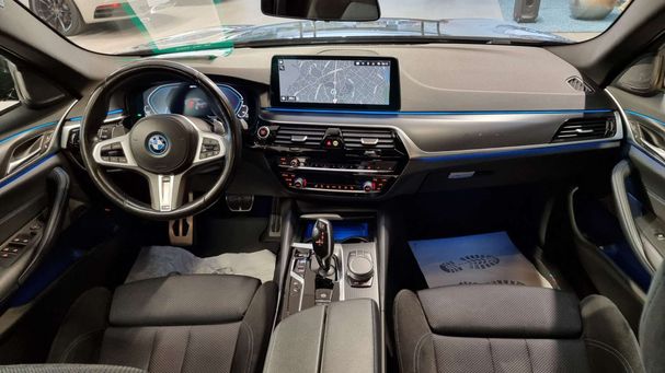 BMW 530i 185 kW image number 16