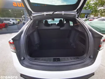 Car image 39