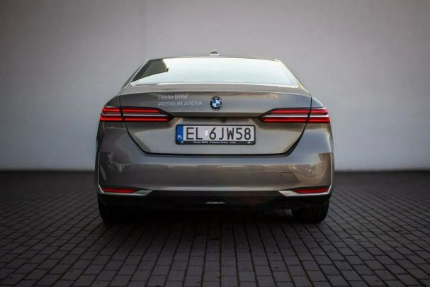 BMW 520d xDrive 145 kW image number 7