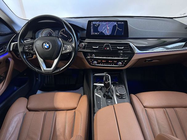 BMW 520d Touring xDrive Sport Line 140 kW image number 16