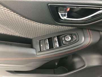 Car image 37