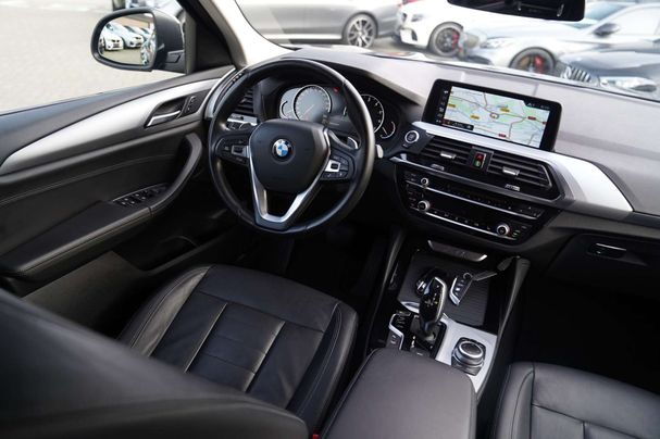 BMW X4 xDrive20i 135 kW image number 10