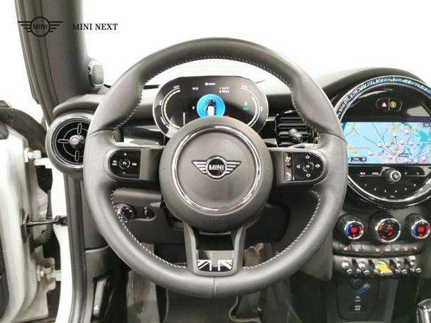 Mini Cooper SE Mini Yours 137 kW image number 9