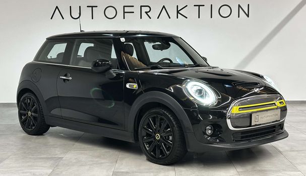 Mini Cooper SE Trim M 135 kW image number 3