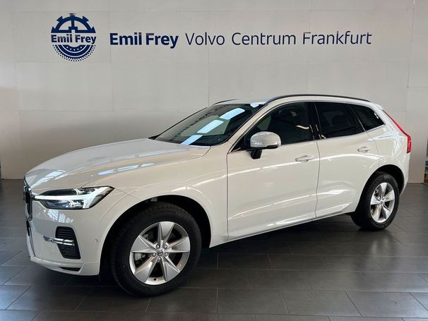 Volvo XC60 B4 AWD Momentum 145 kW image number 16