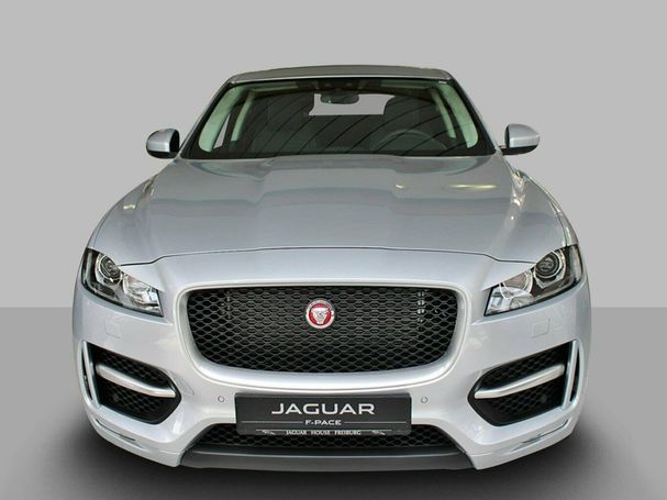 Jaguar F-Pace 20d AWD R-Sport 132 kW image number 8