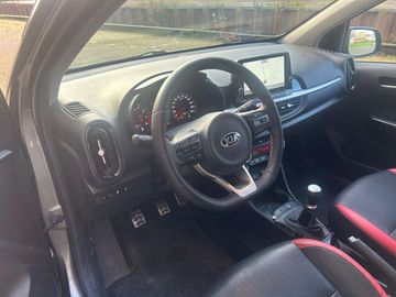 Car image 16