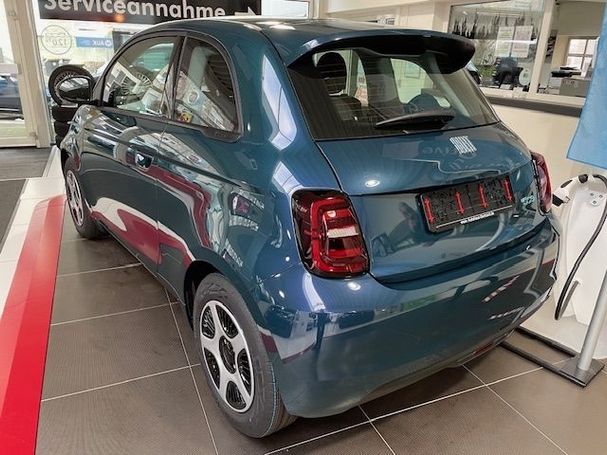 Fiat 500 e 70 kW image number 9