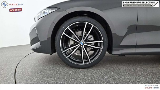 BMW 320d Touring xDrive 140 kW image number 7