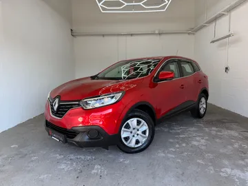 Car image 2