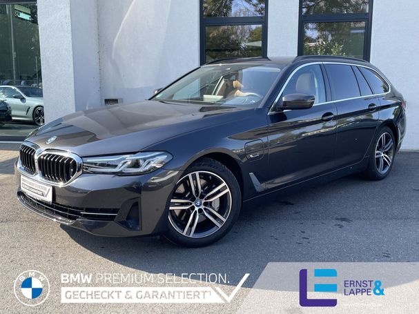 BMW 530e Touring xDrive 215 kW image number 1