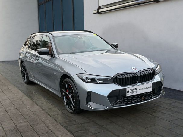 BMW 330 Touring M Sport xDrive 185 kW image number 2