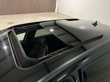 Car image 41