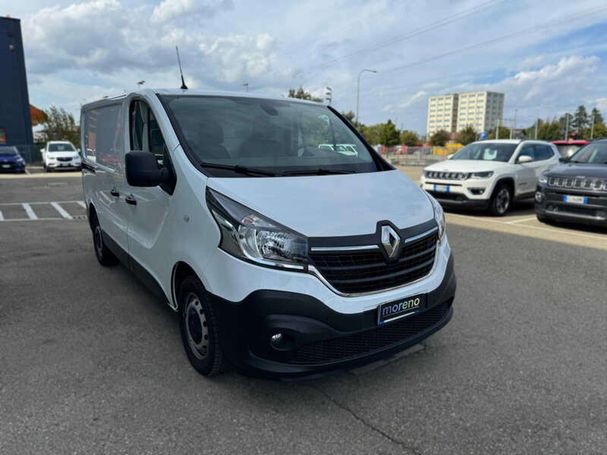 Renault Trafic dCi 120 88 kW image number 2