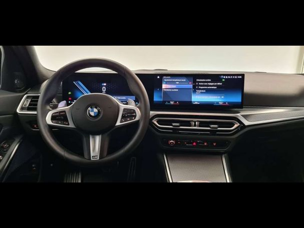 BMW 330 Touring xDrive 213 kW image number 6