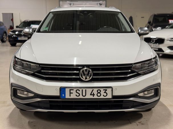 Volkswagen Passat Alltrack 2.0 TDI 4Motion 140 kW image number 3