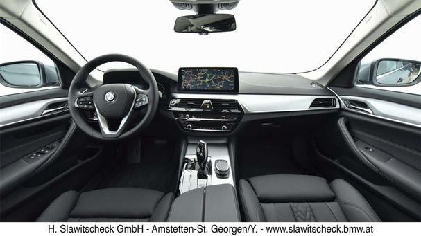 BMW 520d xDrive 140 kW image number 19