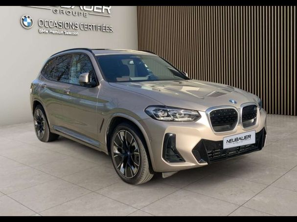 BMW iX3 M Sport Impressive 213 kW image number 7