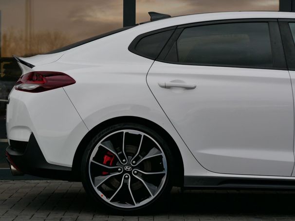 Hyundai i30 Fastback N Performance 202 kW image number 16