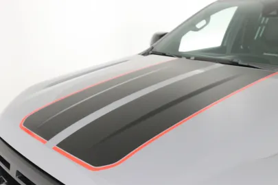 Car image 40