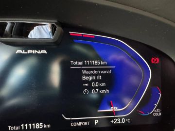 Car image 37