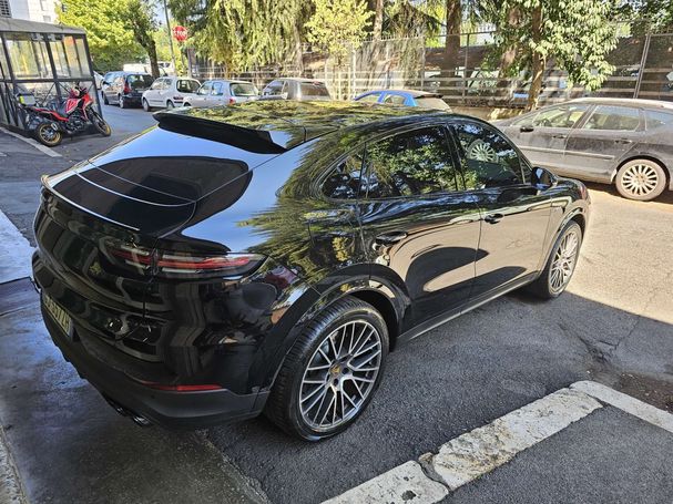 Porsche Cayenne Coupé E-Hybrid 340 kW image number 3