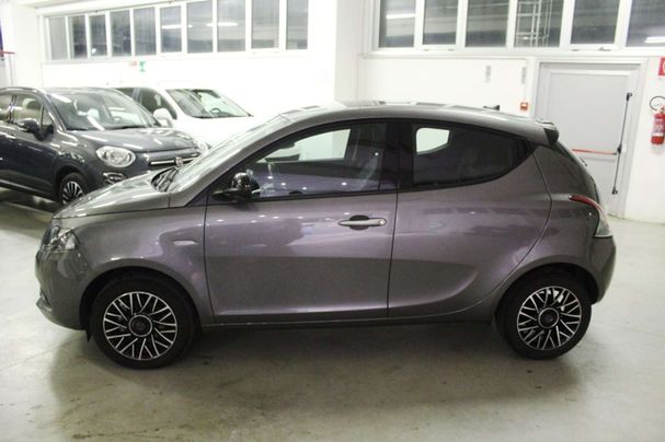 Lancia Ypsilon 51 kW image number 5