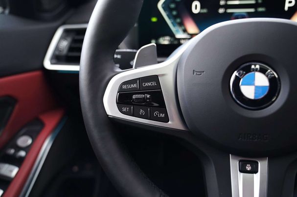 BMW 330e Touring M 215 kW image number 36