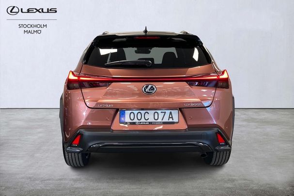 Lexus UX 300h 149 kW image number 3