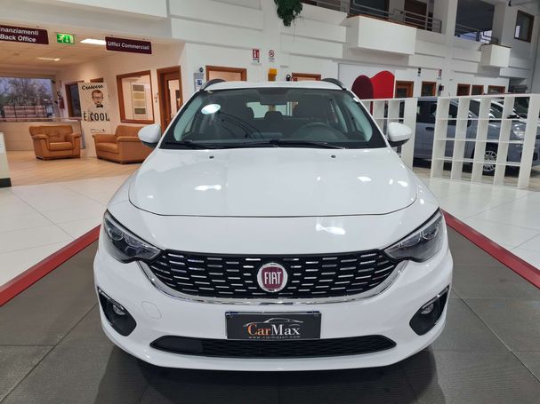 Fiat Tipo 1.6 Lounge 88 kW image number 3