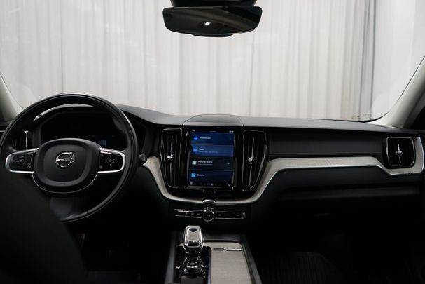 Volvo XC60 T6 Recharge AWD 261 kW image number 4