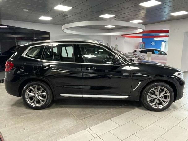 BMW X3 xDrive20d xLine 140 kW image number 8