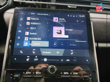 Car image 20
